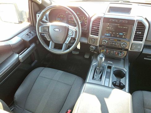 Used 2016 Ford F150 XLT w/ Equipment Group 302A Luxury image 10