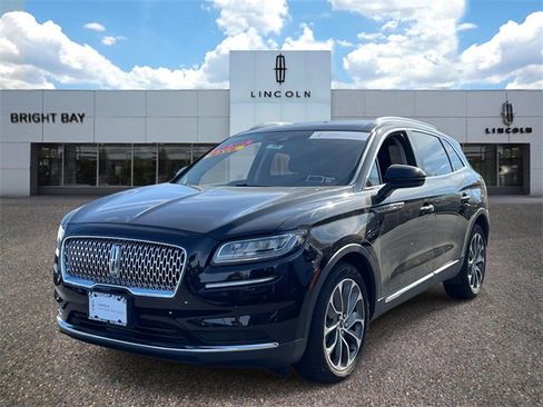 Certified 2022 Lincoln Nautilus Reserve image 3