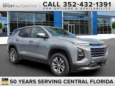 Used 2025 Chevrolet Equinox LT FWD image 1