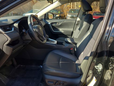 Certified 2023 Toyota RAV4 XLE Premium image 16