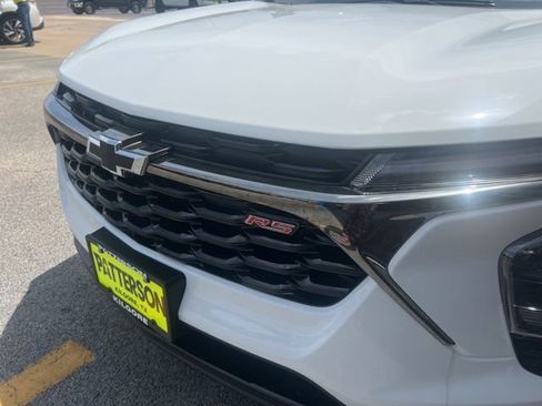 New 2026 Chevrolet Trax RS w/ Driver Confidence Package FWD image 5