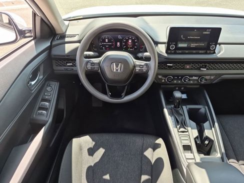 Used 2024 Honda Accord EX image 28