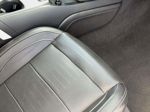 Used 2020 Ford Mustang Shelby GT500 w/ Technology Package image 32