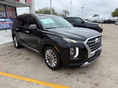 Used 2020 Hyundai Palisade Limited image 3