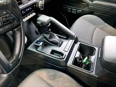 Used 2025 Toyota Tacoma SR RWD image 15