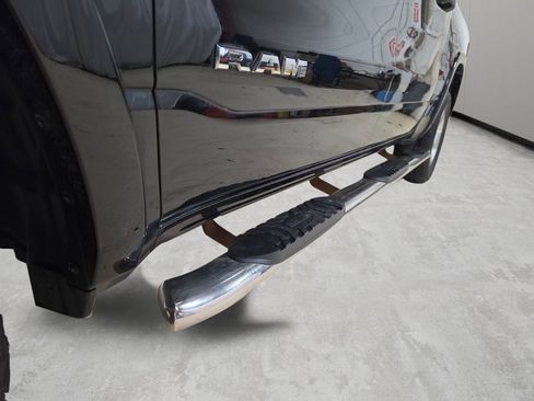 Used 2025 RAM 1500 Big Horn AWD/4WD image 24