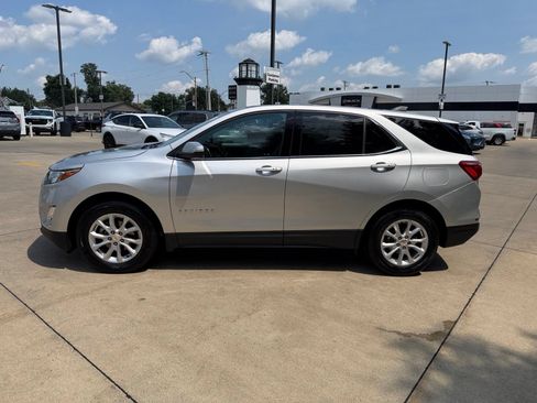Used 2019 Chevrolet Equinox LT FWD image 8