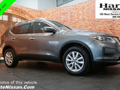 Used 2017 Nissan Rogue SV w/ SV Premium Package