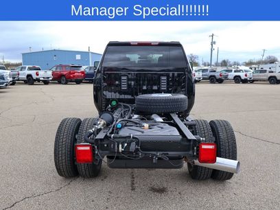 New 2026 GMC Sierra 3500 SLE