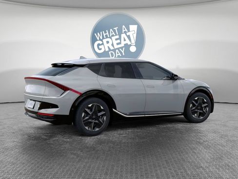 New 2026 Kia EV6 Wind AWD/4WD image 6