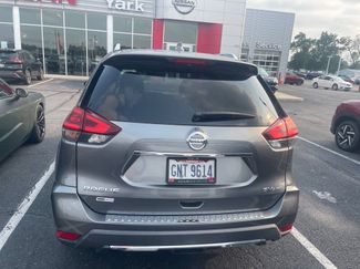 Used 2018 Nissan Rogue SV w/ Premium Package AWD/4WD video 3