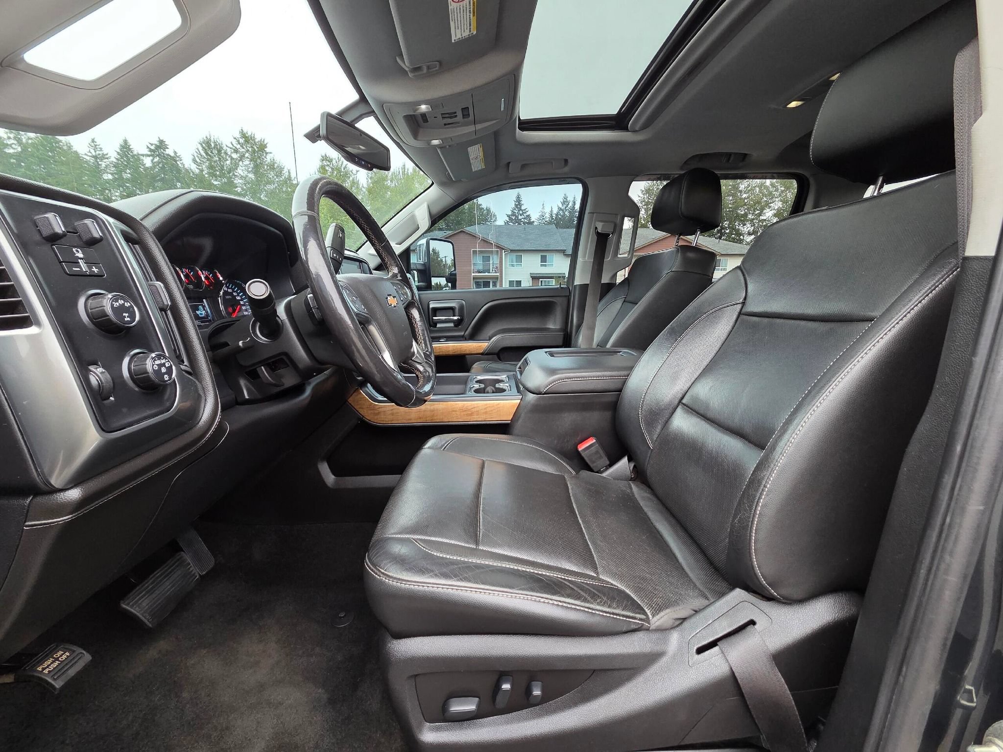 Used 2019 Chevrolet Silverado 3500 LTZ w/ Duramax Plus Package AWD/4WD image 30
