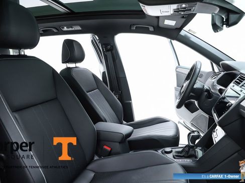 Used 2023 Volkswagen Tiguan SE R-Line AWD/4WD image 36