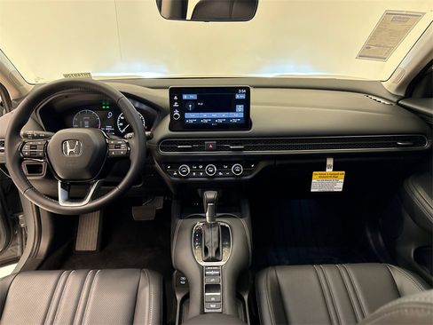 New 2026 Honda HR-V EX-L image 16