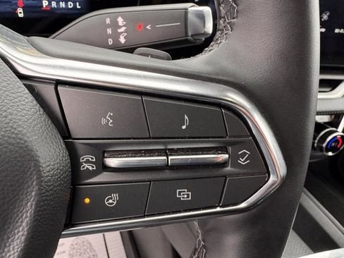 Used 2026 Chevrolet Equinox LT w/ Convenience Package II image 17