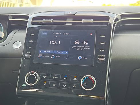 Used 2022 Hyundai Santa Cruz SEL w/ Activity Package FWD image 17