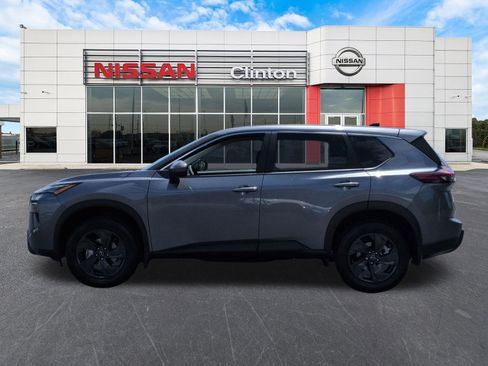 New 2026 Nissan Rogue SV FWD image 6