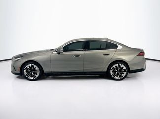 Used 2025 BMW 530i w/ Premium Package RWD video 2