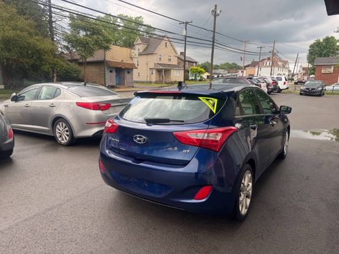 Used 2013 Hyundai Elantra GT w/ Tech Pkg FWD image 5