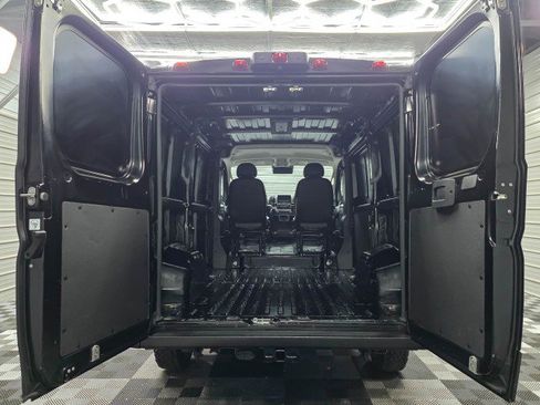 Used 2023 RAM ProMaster 1500 w/ Black Appearance Package FWD image 11