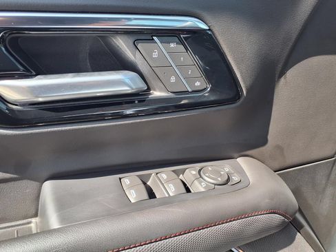 Used 2025 Chevrolet Tahoe RST w/ Comfort Package RWD image 25