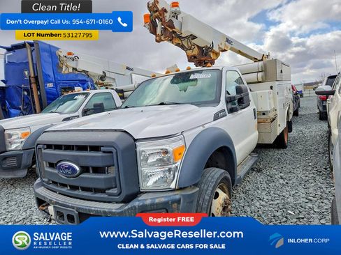 Used 2013 Ford F450 XL w/ Snow Plow Prep Pkg image 1