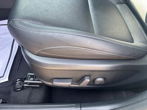 Certified 2024 Kia Seltos EX image 10