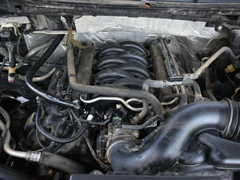 Used 2014 Ford F150 Platinum AWD/4WD image 48