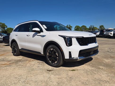 New 2026 Kia Sorento S w/ S Panoramic Sunroof Package image 2