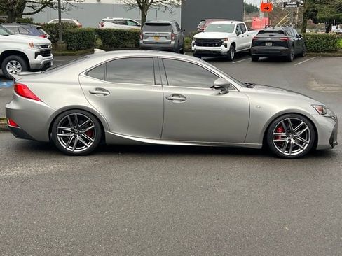 Used 2020 Lexus IS 350 F Sport image 9
