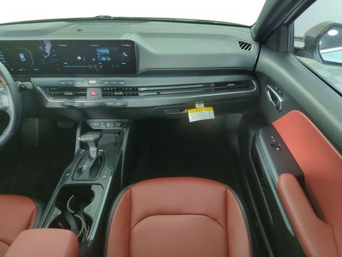 New 2025 Kia K4 GT-Line w/ GT-Line Premium Package image 16