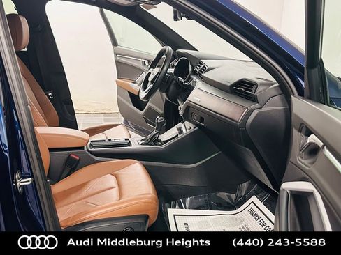 Certified 2022 Audi Q3 2.0T Premium Plus w/ Premium Plus Package image 8