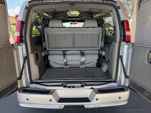 Used 2013 GMC Savana 1500 RWD image 45