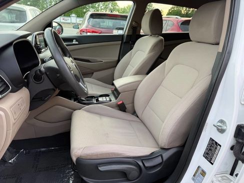 Used 2021 Hyundai Tucson SE w/ Cargo Package image 8