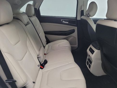 Used 2016 Ford Edge Titanium w/ Equipment Group 301A image 19
