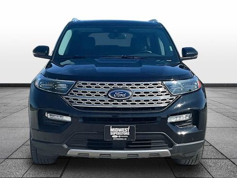 Used 2023 Ford Explorer Limited w/ Equipment Group 301A AWD/4WD image 3
