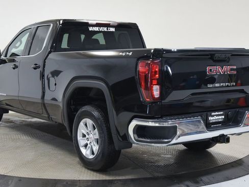 Used 2023 GMC Sierra 1500 SLE AWD/4WD image 11