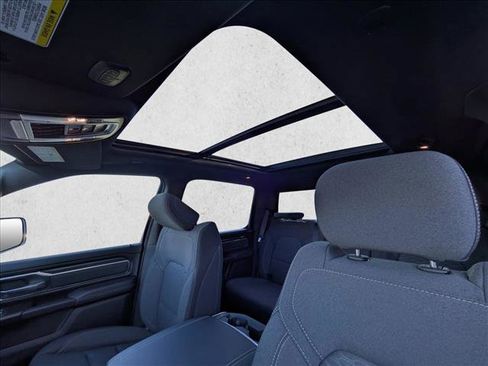 New 2026 RAM 1500 Big Horn AWD/4WD image 18