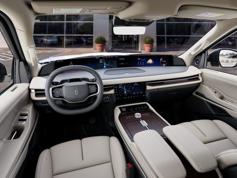 New 2027 Lincoln Navigator L Reserve RWD image 9