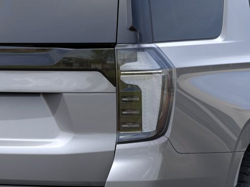 New 2026 Chevrolet Tahoe Z71 w/ Comfort Package AWD/4WD image 12