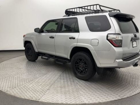Used 2021 Toyota 4Runner Venture AWD/4WD image 4