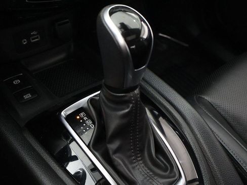 Used 2022 Nissan Rogue Sport SL w/ Premium Package image 53