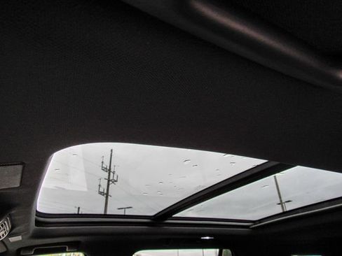 New 2026 Chevrolet Tahoe Premier image 14