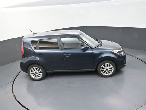 Used 2019 Kia Soul + image 22