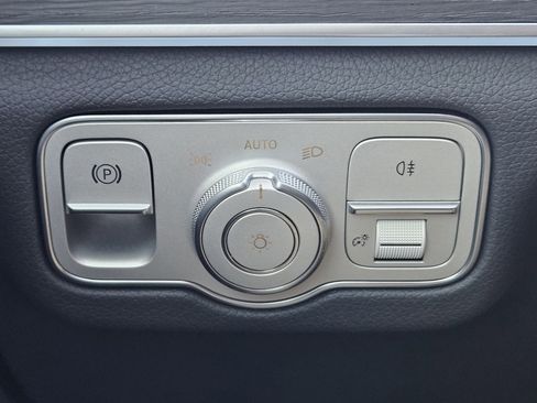 Certified 2026 Mercedes-Benz GLE 350 4MATIC image 23