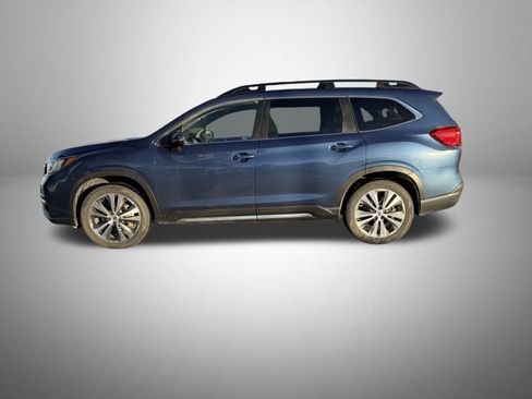 Used 2022 Subaru Ascent Limited image 3