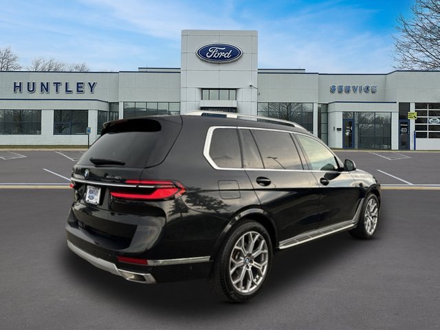 Used 2024 BMW X7 xDrive40i AWD/4WD image 5