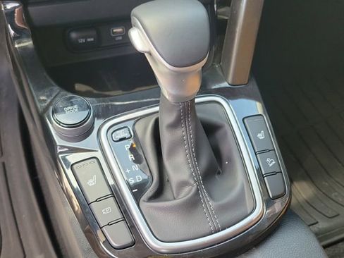 Certified 2024 Kia Seltos EX FWD image 31