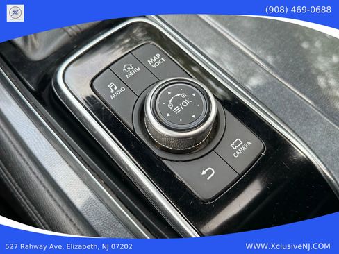 Used 2021 Nissan Armada SL w/ Midnight Edition Package image 19