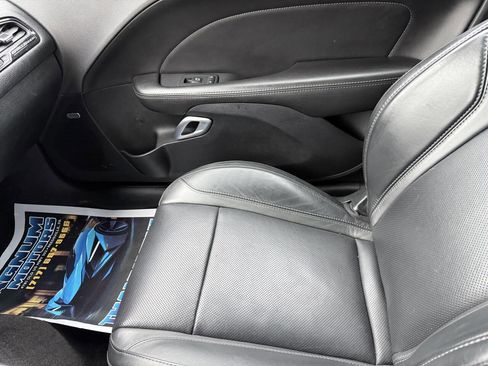 Used 2018 Dodge Challenger GT w/ Technology Group image 11